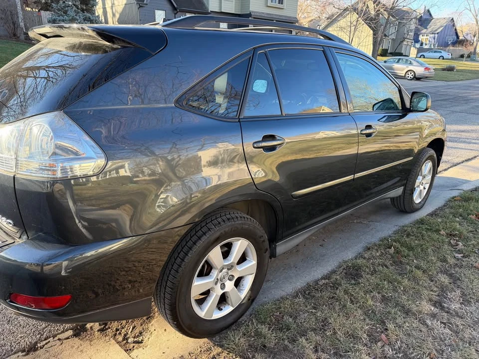 2004 Lexus RX 2nd Gen - Image 7 of 15