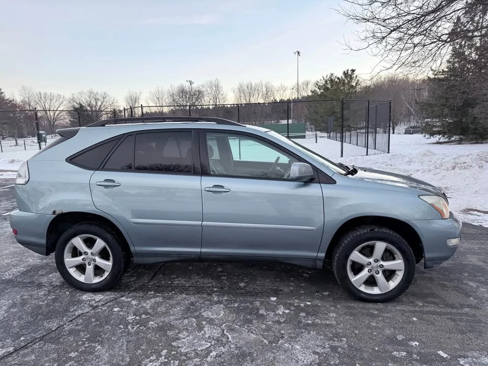 2004 Lexus RX 2nd Gen - Image 8 of 12