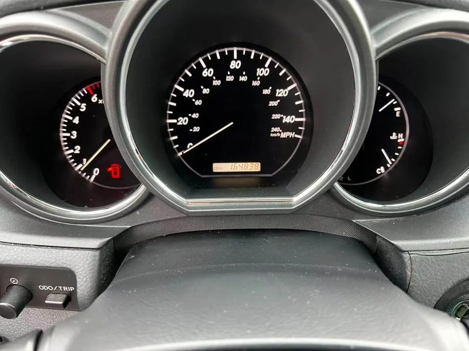 2004 Lexus RX 2nd Gen - Image 13 of 13