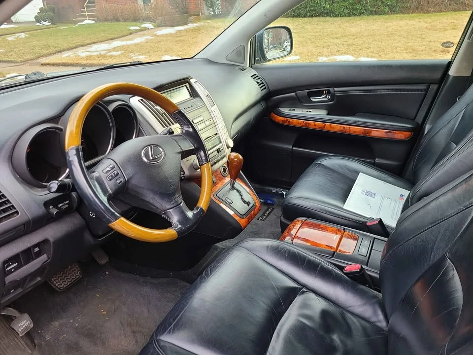2004 Lexus RX 2nd Gen - Image 3 of 6