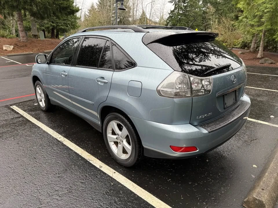 2004 Lexus RX 2nd Gen - Image 6 of 18