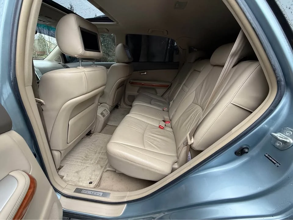 2004 Lexus RX 2nd Gen - Image 12 of 18