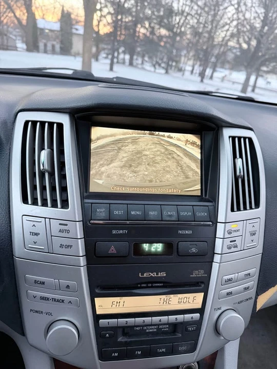 2004 Lexus RX 2nd Gen - Image 3 of 12
