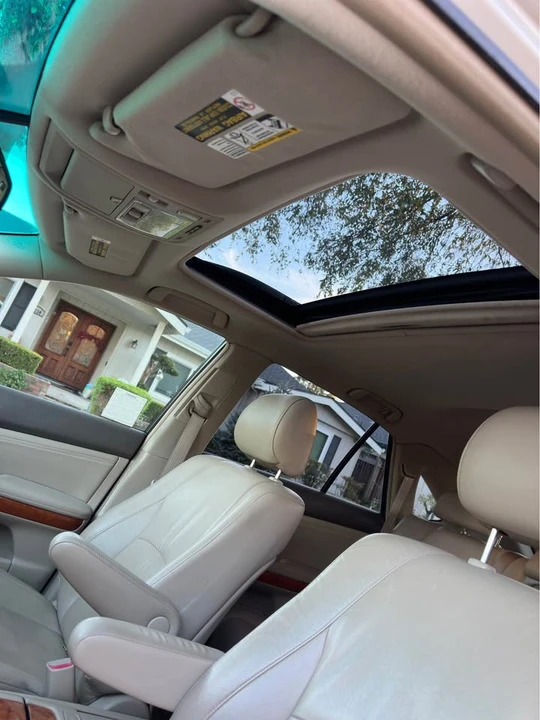 2004 Lexus RX 2nd Gen - Image 8 of 14