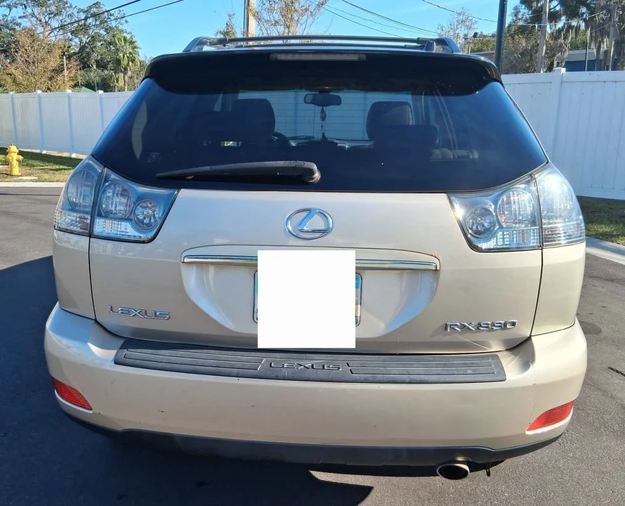 2004 Lexus RX 2nd Gen - Image 3 of 10