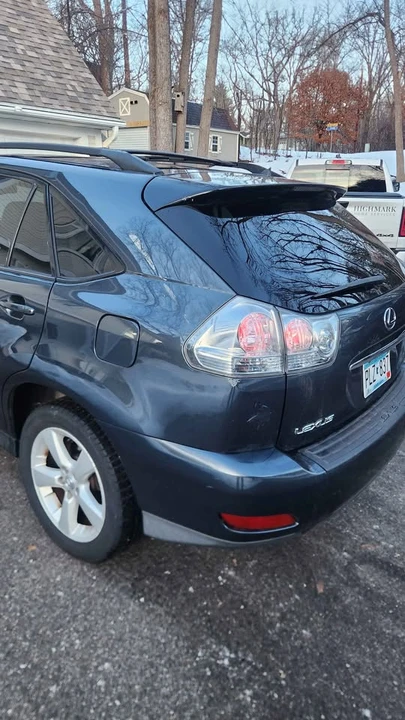 2004 Lexus RX 2nd Gen - Image 5 of 20