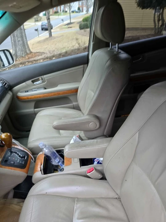 2004 Lexus RX 2nd Gen - Image 4 of 9