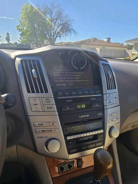 2004 Lexus RX 2nd Gen - Image 9 of 9