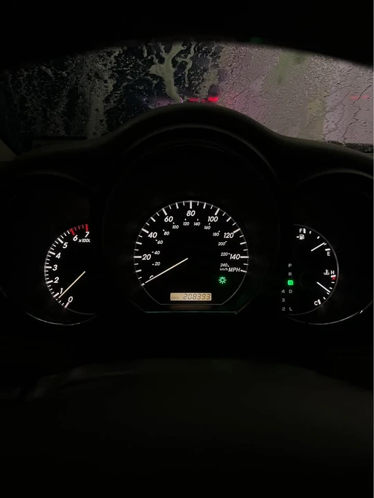 2004 Lexus RX 2nd Gen - Image 13 of 13