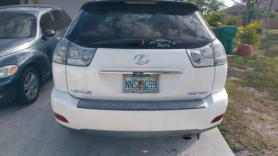 2004 Lexus RX 2nd Gen - Image 3 of 12