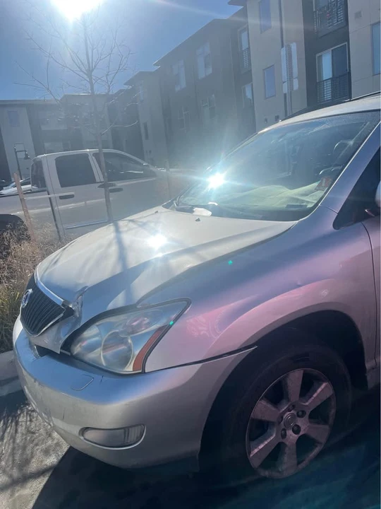 2004 Lexus RX 2nd Gen - Image 3 of 3
