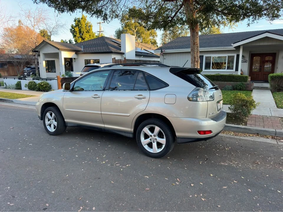 2004 Lexus RX 2nd Gen - Image 2 of 14