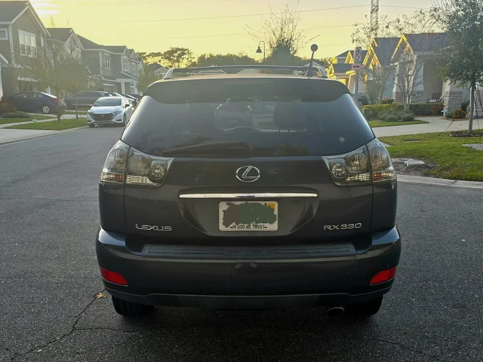 2004 Lexus RX 2nd Gen - Image 3 of 12