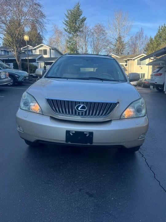 2004 Lexus RX 2nd Gen - Image 4 of 13