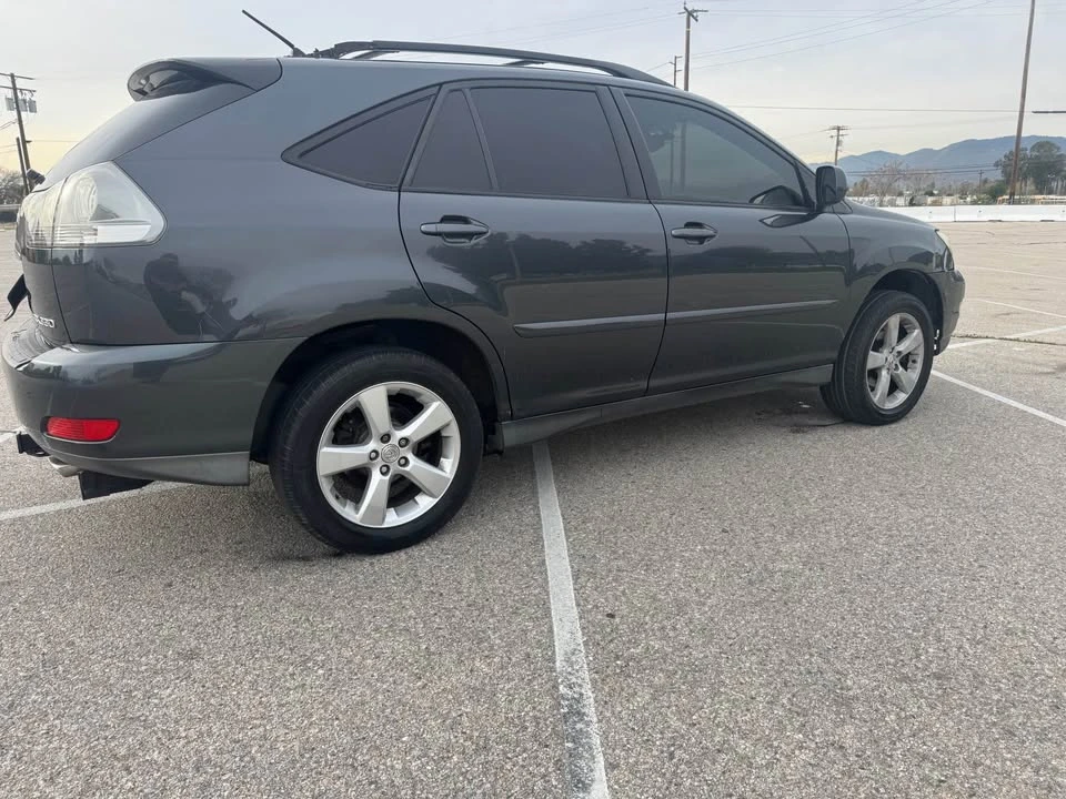 2004 Lexus RX 2nd Gen - Image 3 of 9