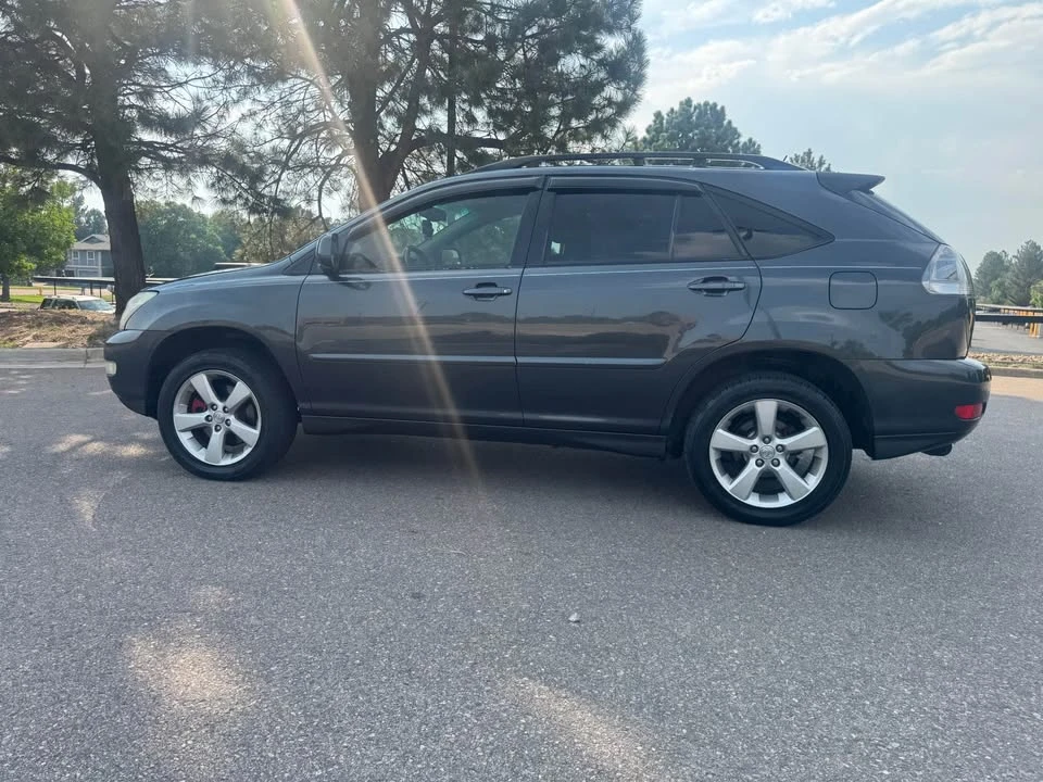2004 Lexus RX 2nd Gen - Image 4 of 16