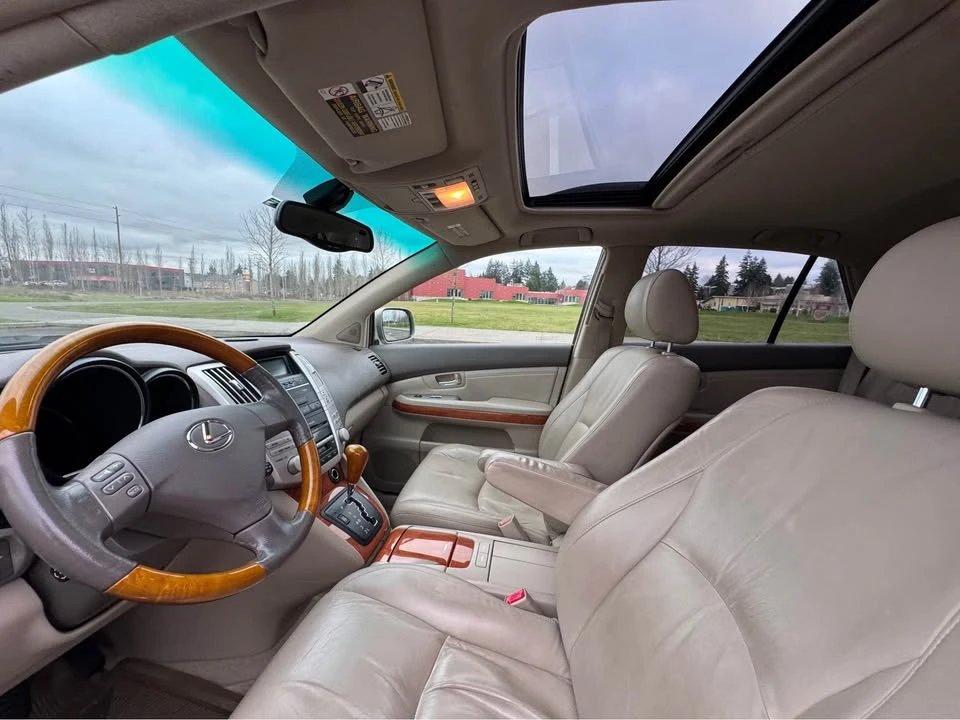 2004 Lexus RX 2nd Gen - Image 11 of 12