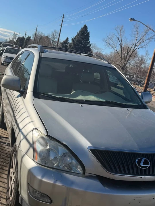 2004 Lexus RX 2nd Gen - Image 7 of 9