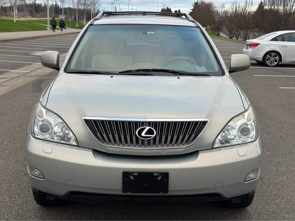 2004 Lexus RX 2nd Gen - Image 8 of 12