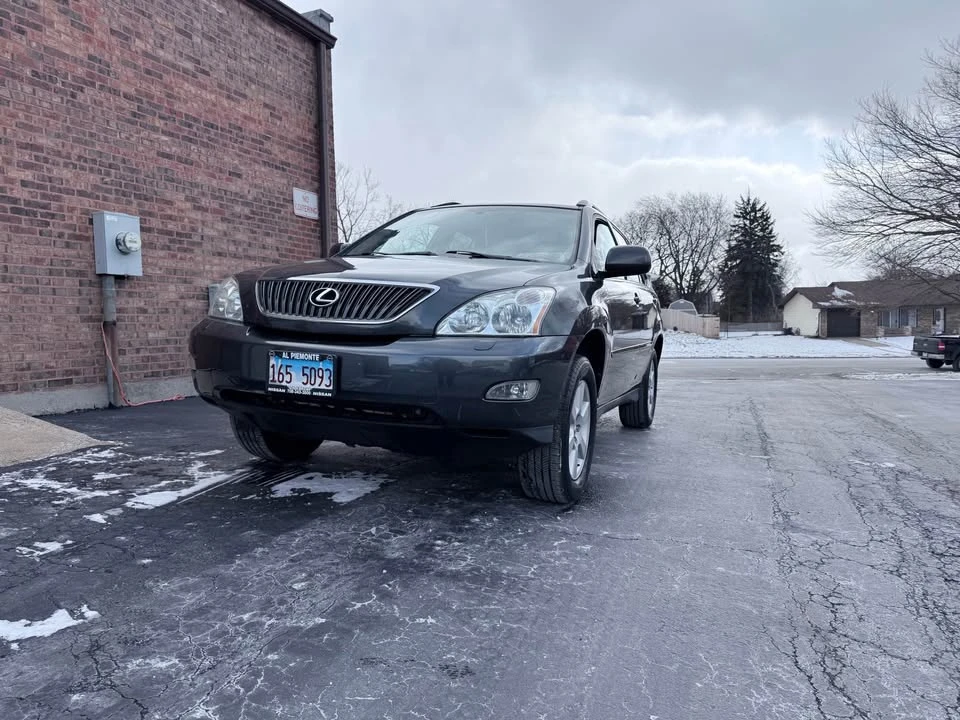 2004 Lexus RX 2nd Gen - Image 4 of 16