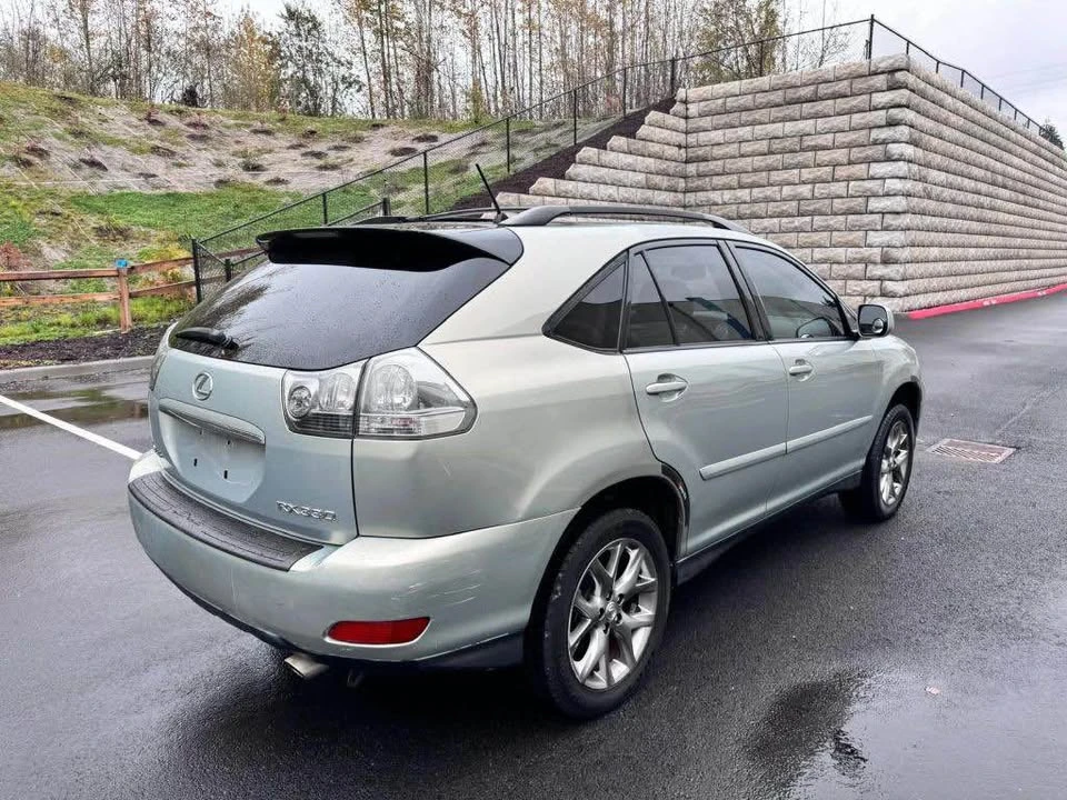 2004 Lexus RX 2nd Gen - Image 5 of 16