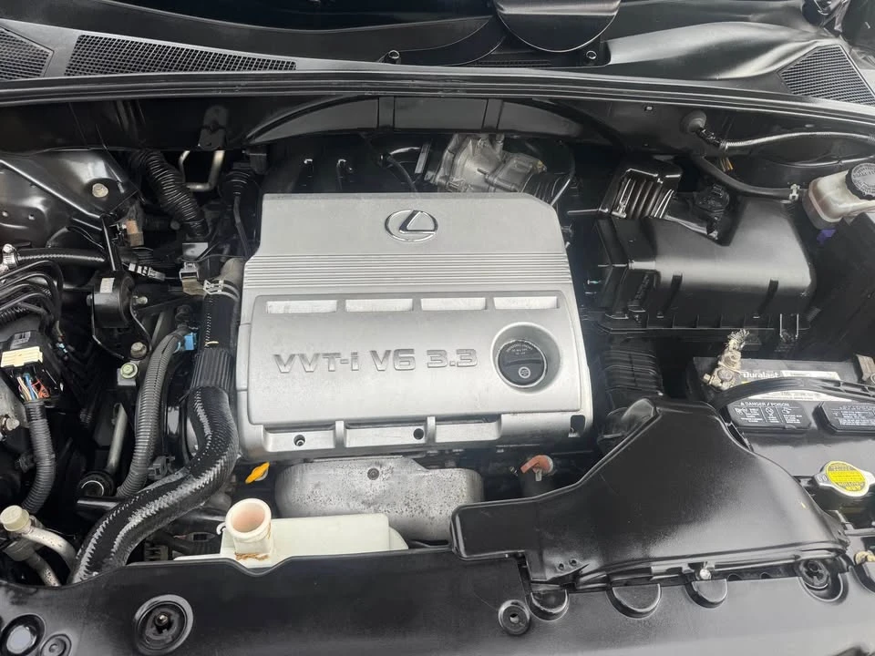 2004 Lexus RX 2nd Gen - Image 9 of 9