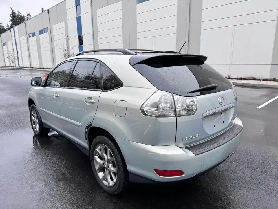 2004 Lexus RX 2nd Gen - Image 3 of 16