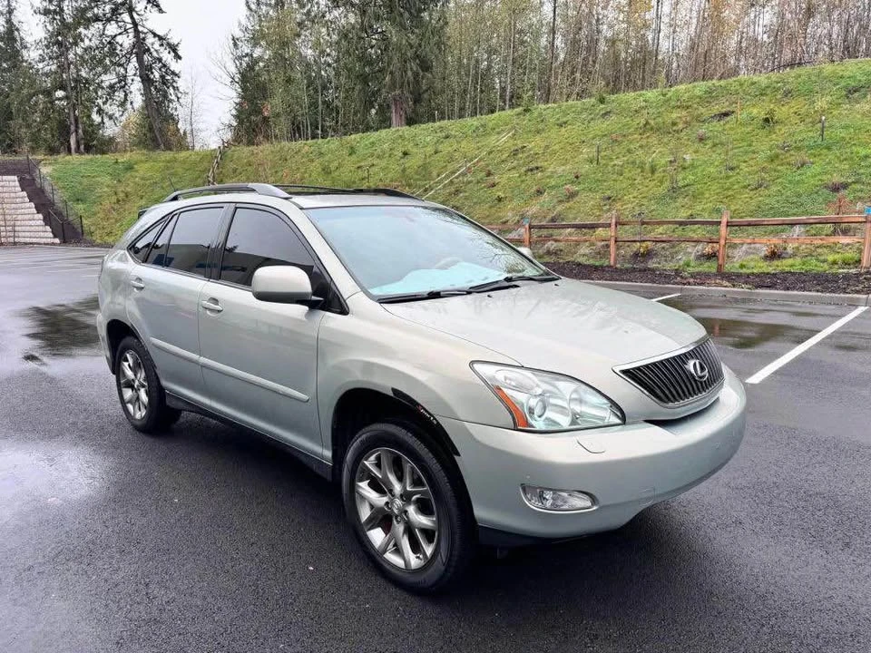 2004 Lexus RX 2nd Gen - Image 7 of 16