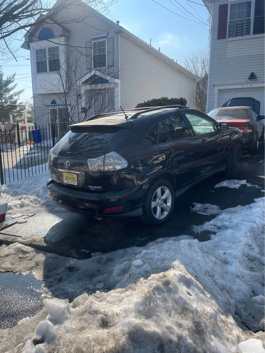 2004 Lexus RX 2nd Gen - Image 11 of 11