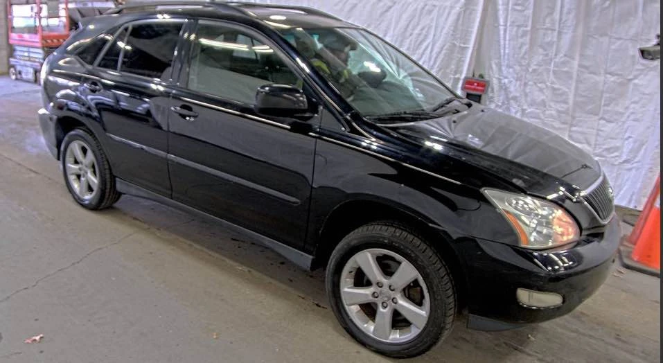 2004 Lexus RX 2nd Gen - Image 4 of 11