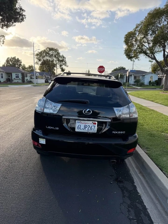2004 Lexus RX 2nd Gen - Image 3 of 12