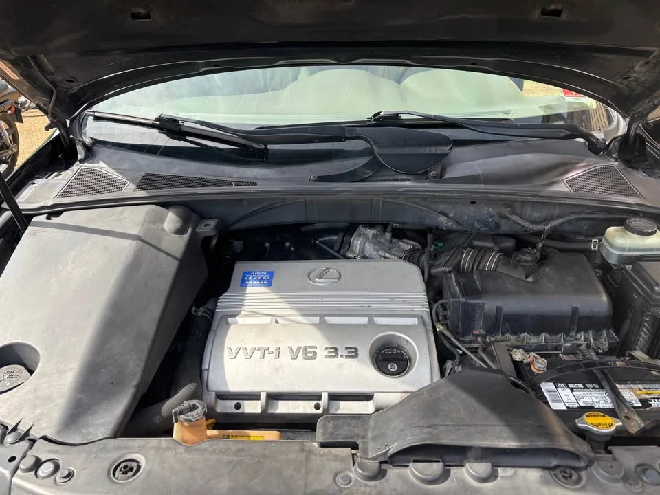 2004 Lexus RX 2nd Gen - Image 17 of 17