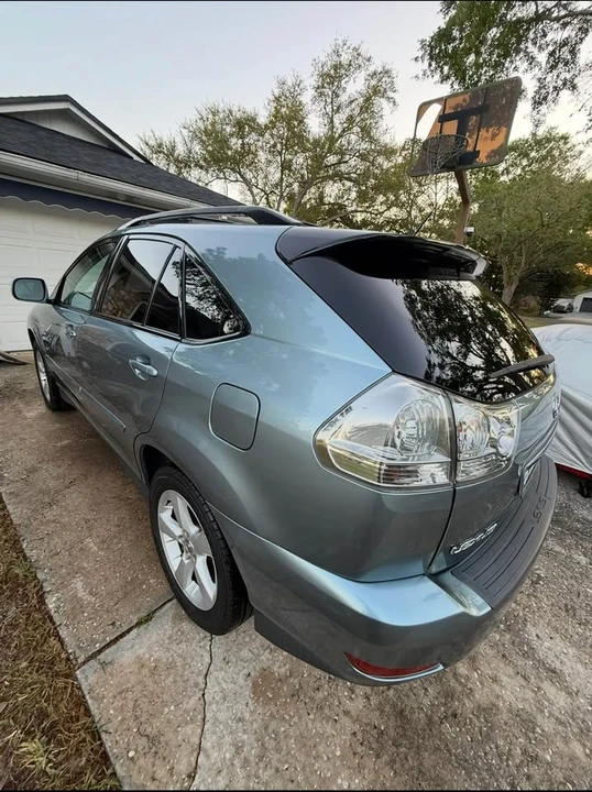 2004 Lexus RX 2nd Gen - Image 8 of 18