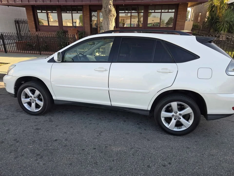 2004 Lexus RX 2nd Gen - Image 2 of 5
