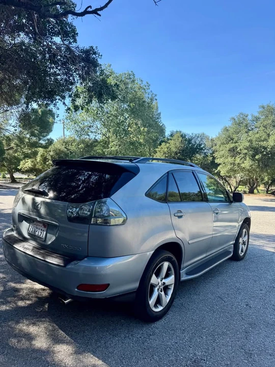 2004 Lexus RX 2nd Gen - Image 6 of 14