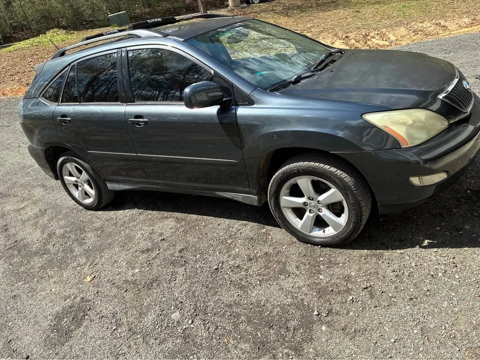 2004 Lexus RX 2nd Gen - Image 5 of 6
