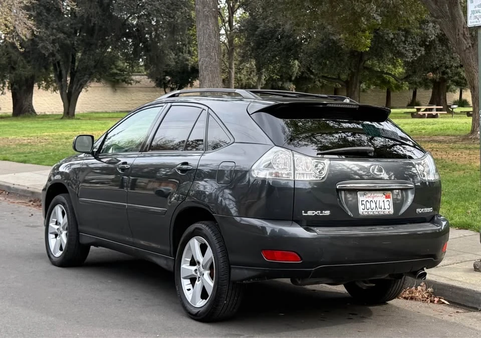 2004 Lexus RX 2nd Gen - Image 8 of 13