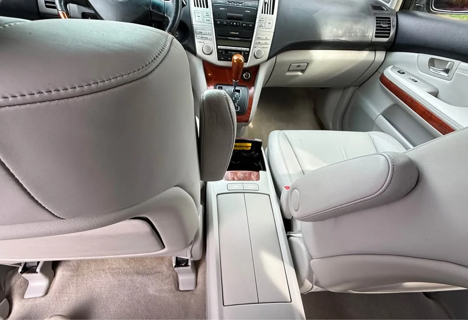 2004 Lexus RX 2nd Gen - Image 13 of 13