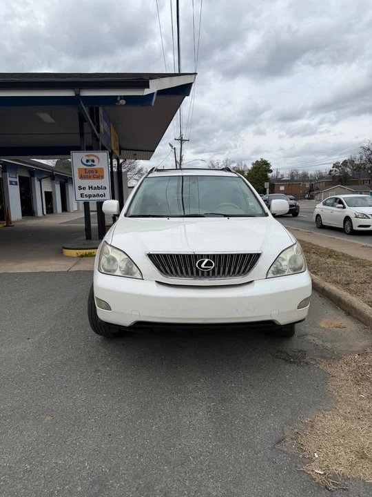 2004 Lexus RX 2nd Gen - Image 3 of 9