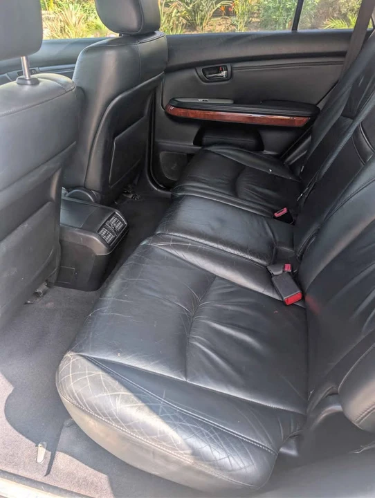2004 Lexus RX 2nd Gen - Image 10 of 10