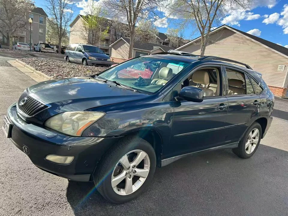 2004 Lexus RX 2nd Gen - Image 2 of 10