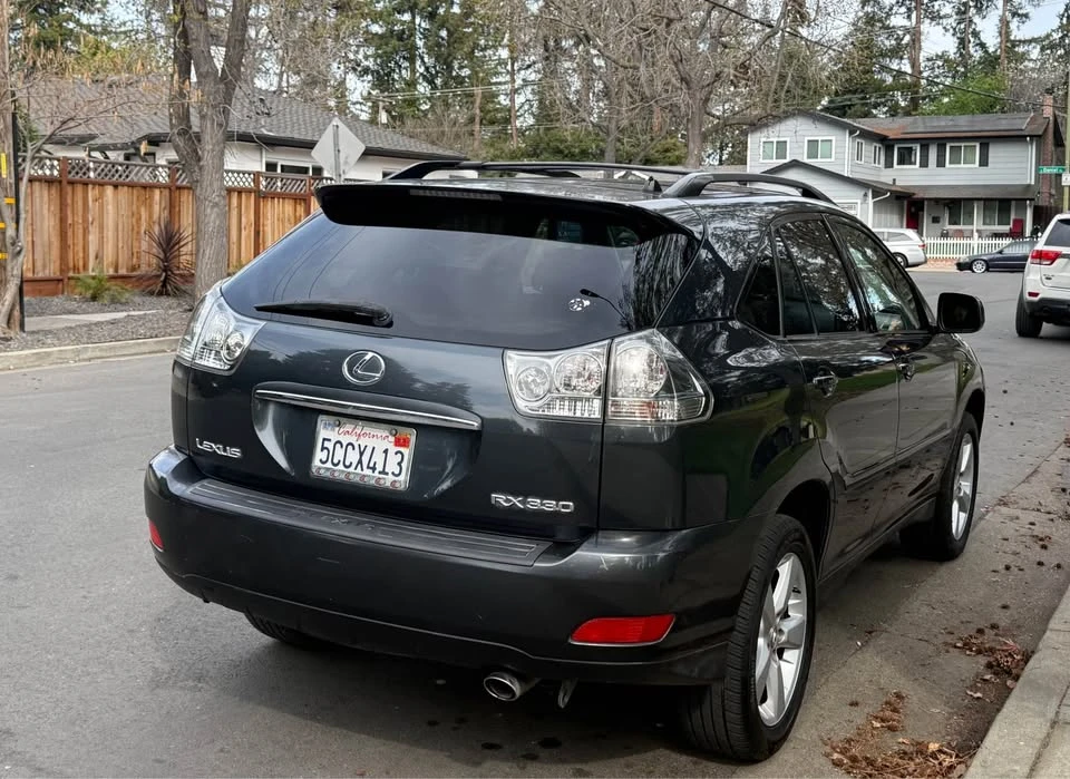 2004 Lexus RX 2nd Gen - Image 4 of 13
