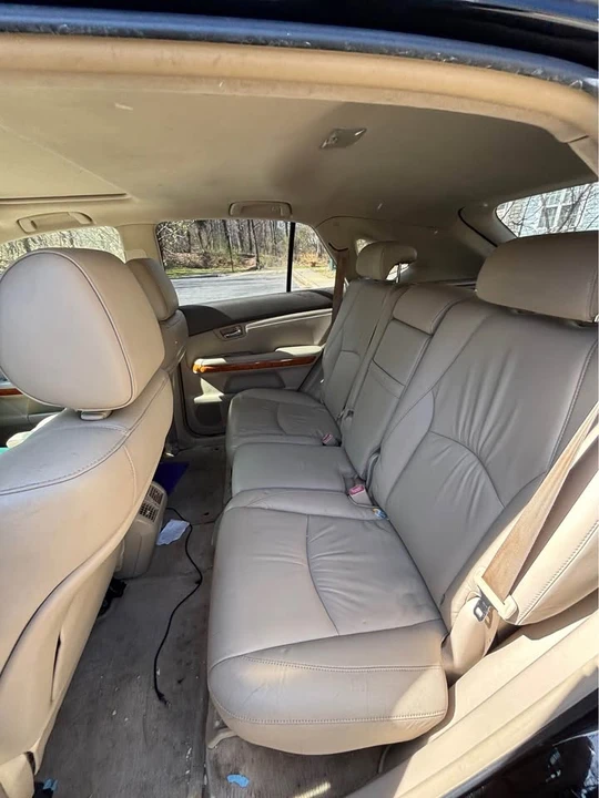 2004 Lexus RX 2nd Gen - Image 6 of 9