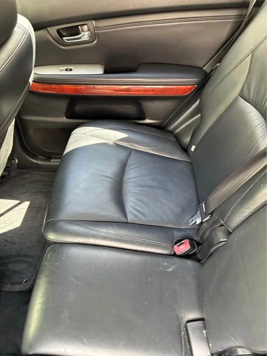 2004 Lexus RX 2nd Gen - Image 6 of 6