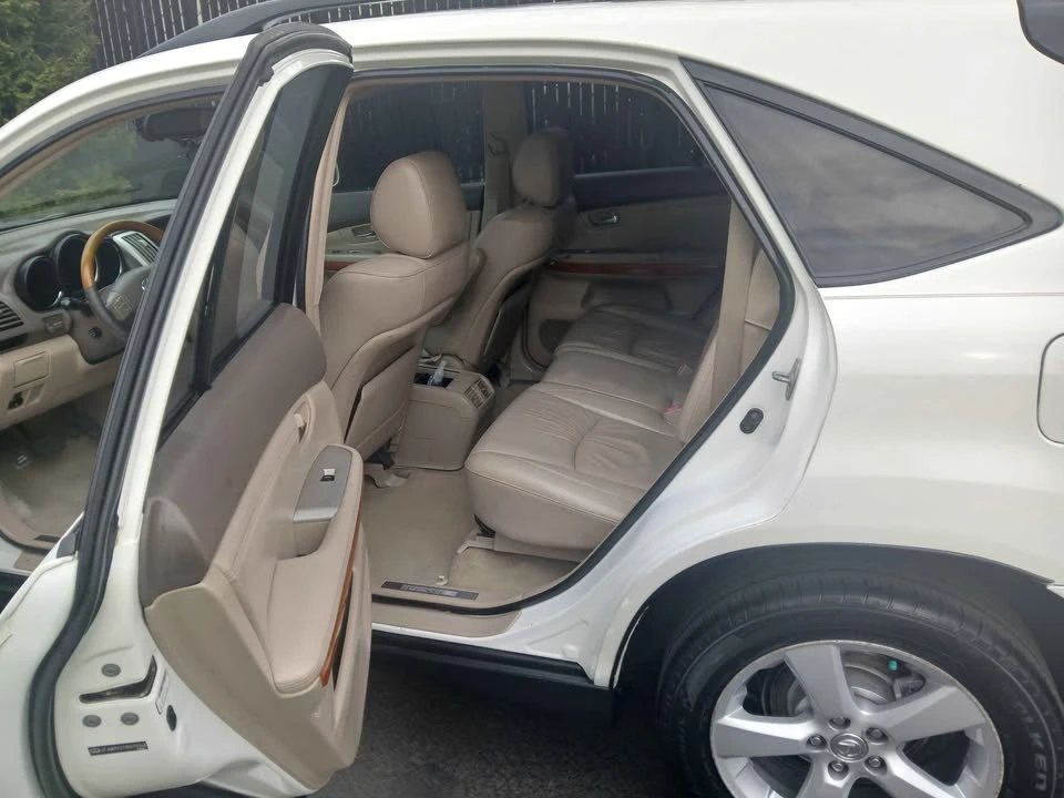 2004 Lexus RX 2nd Gen - Image 14 of 14