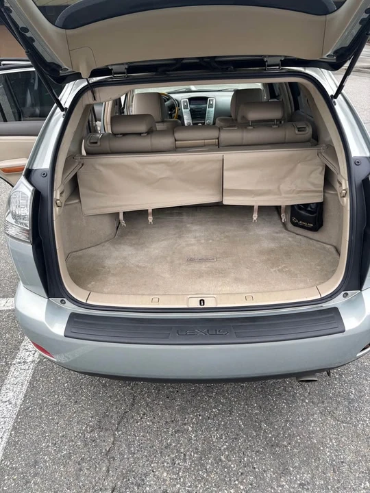 2004 Lexus RX 2nd Gen - Image 6 of 8