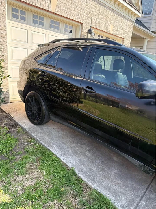 2004 Lexus RX 2nd Gen - Image 3 of 19