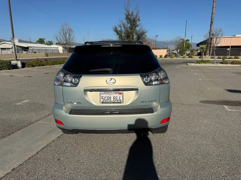 2004 Lexus RX 2nd Gen - Image 3 of 12