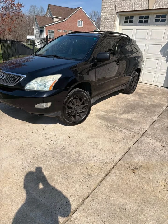 2004 Lexus RX 2nd Gen - Image 13 of 19