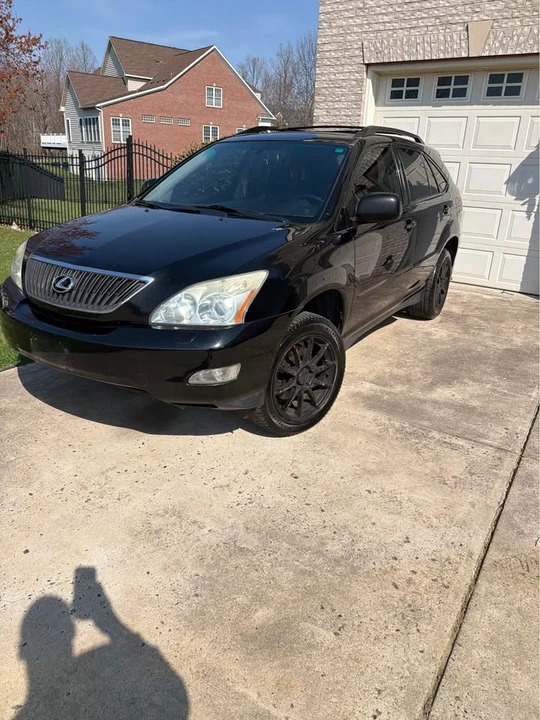 2004 Lexus RX 2nd Gen - Image 14 of 19